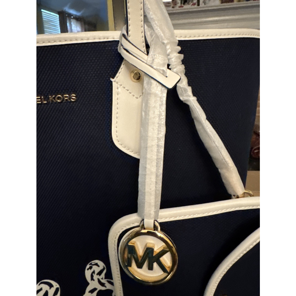 Michael Kors Eva Large Navy Tote w/ Matching Pouchette & Bag Charm - Picture 5 of 17
